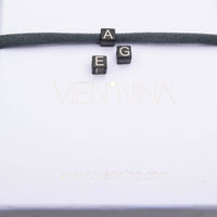 N*ITIAL Armband Buchstaben schwarz