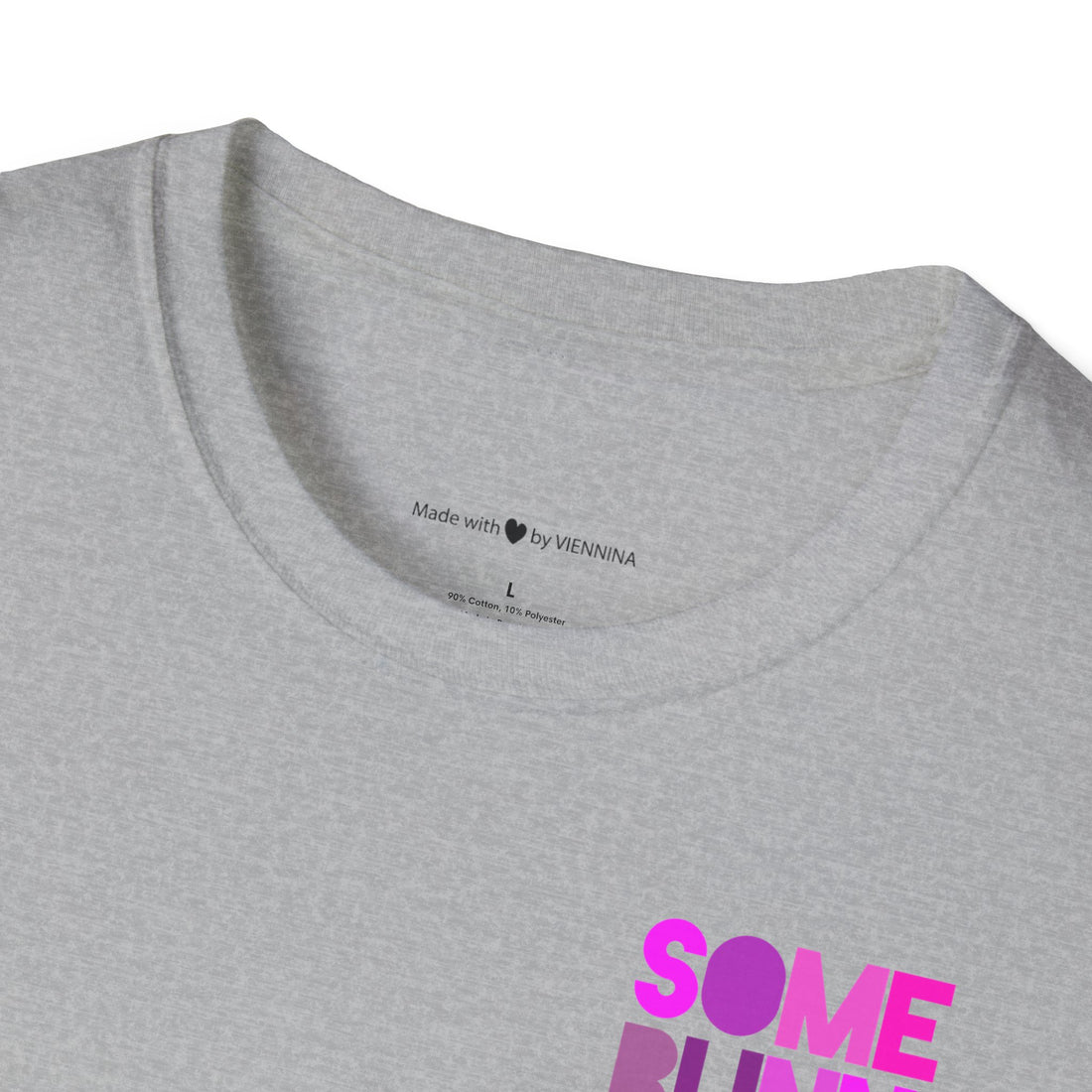 T-Shirt SOMEBUNNY 🐰