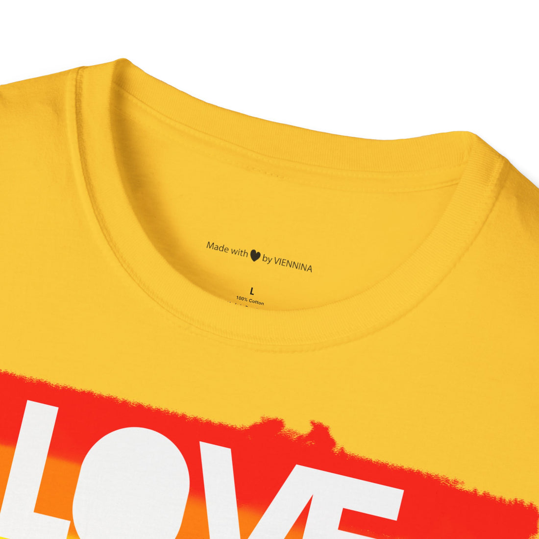 T-Shirt "LOVE IS LOVE"