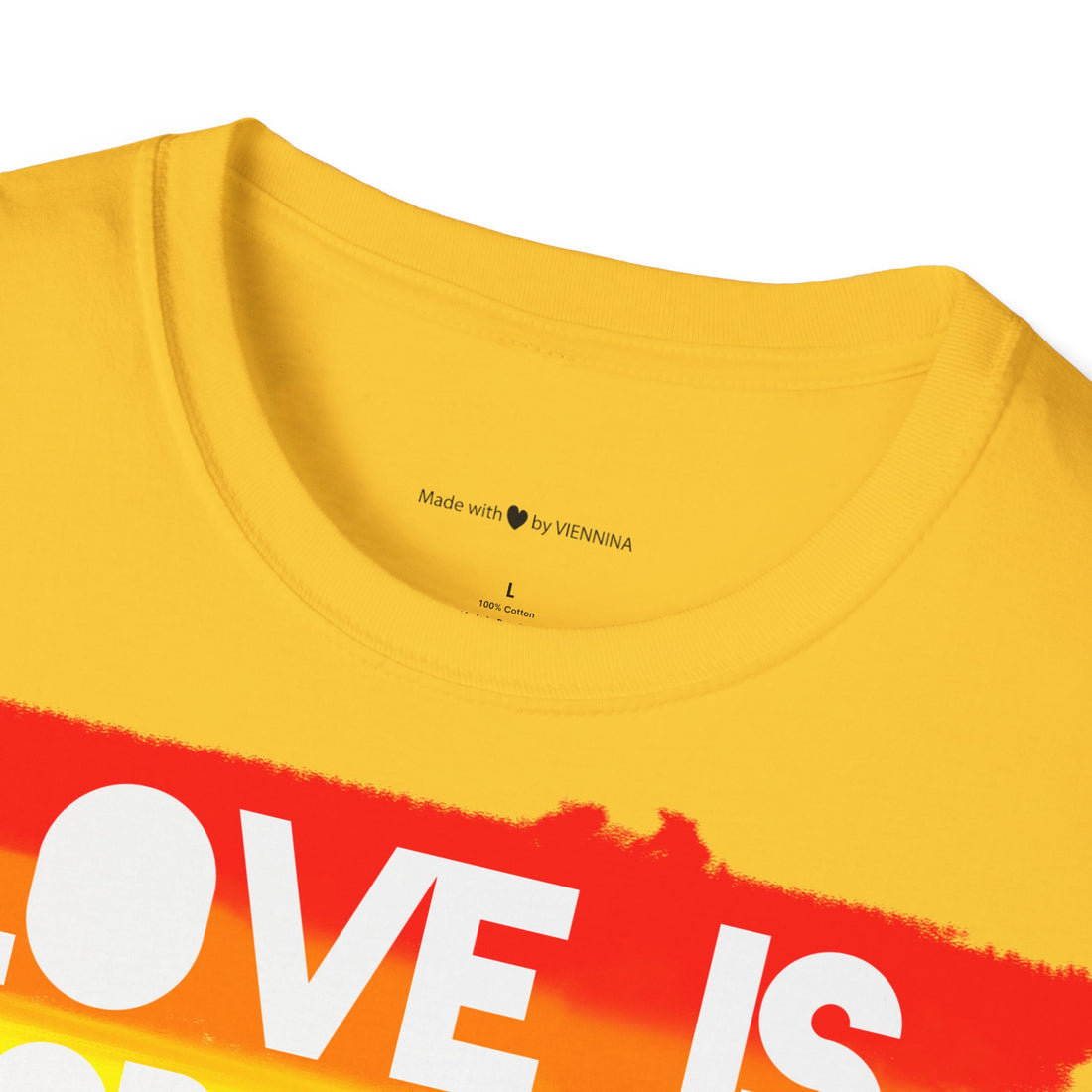 T-Shirt "LOVE IS FOR EVERYBODY"