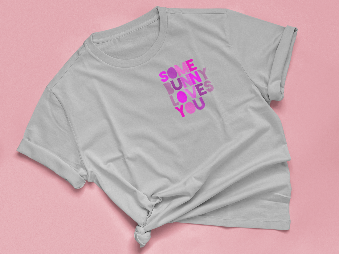 T-Shirt SOMEBUNNY 🐰