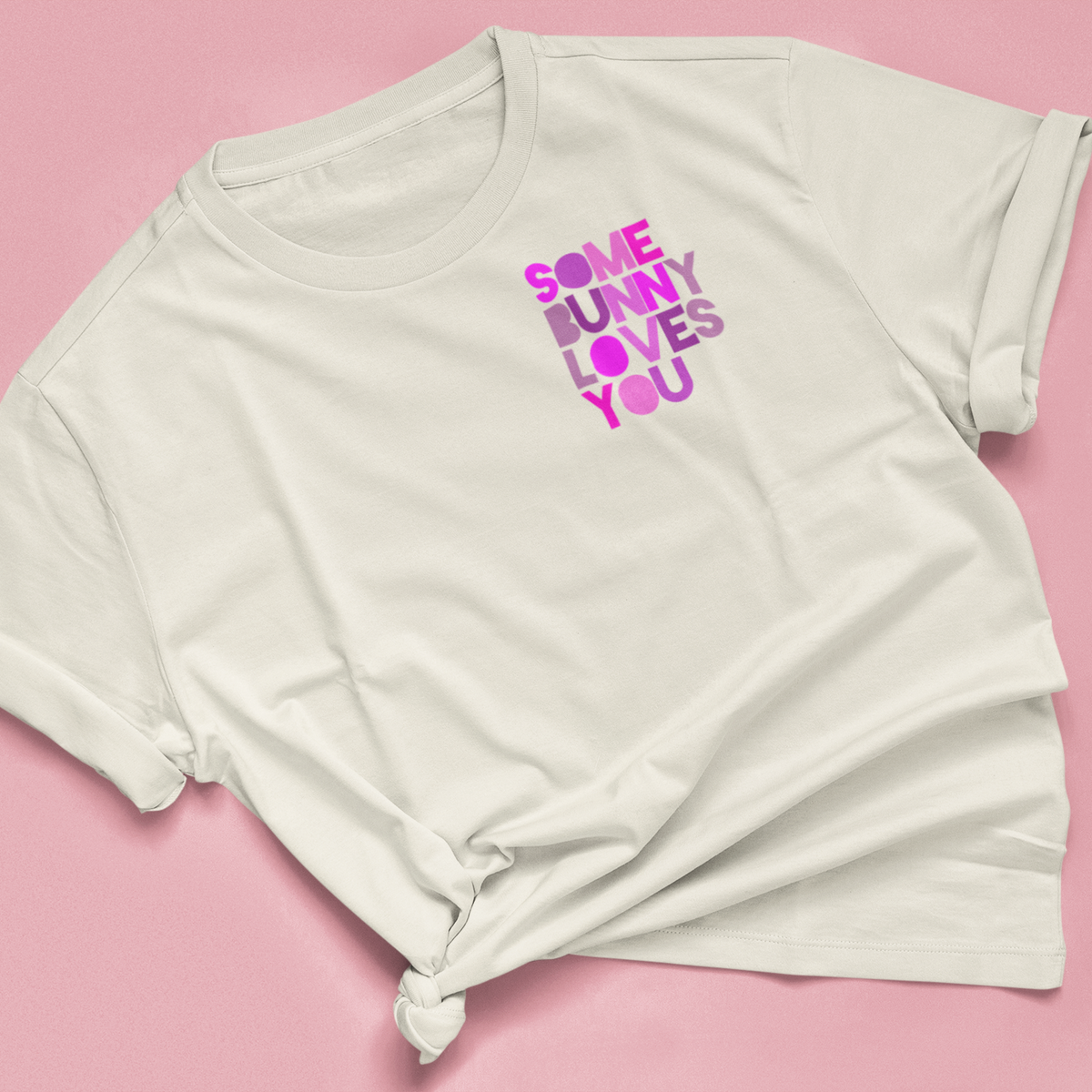 T-Shirt SOMEBUNNY 🐰