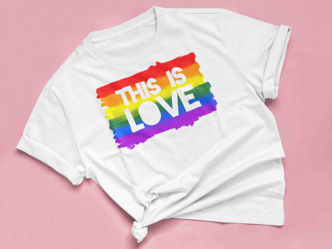T-Shirt "THIS IS LOVE"