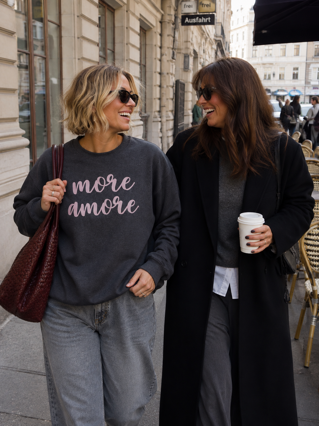 Sweater "MORE AMORE"