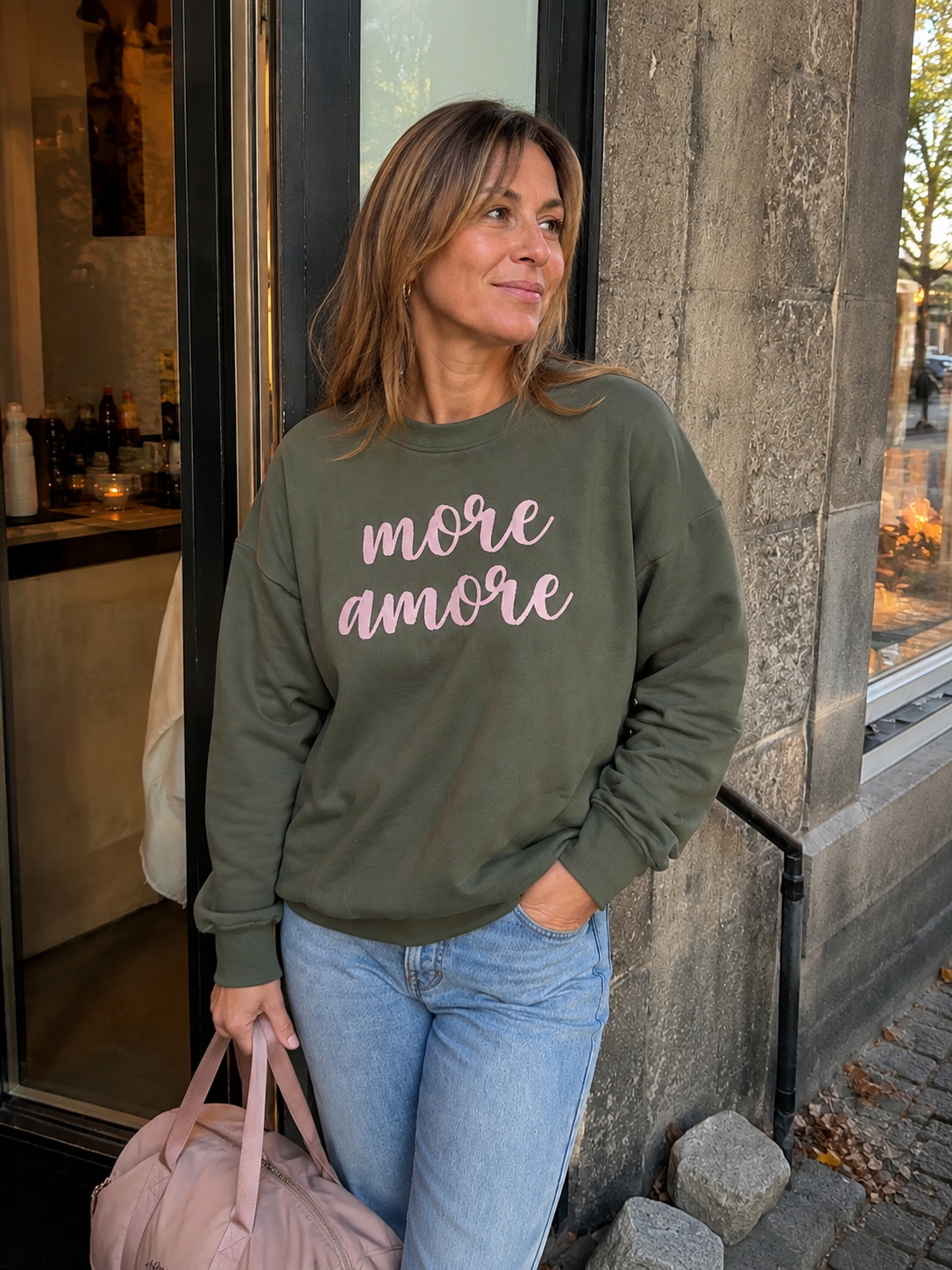 Sweater "MORE AMORE"