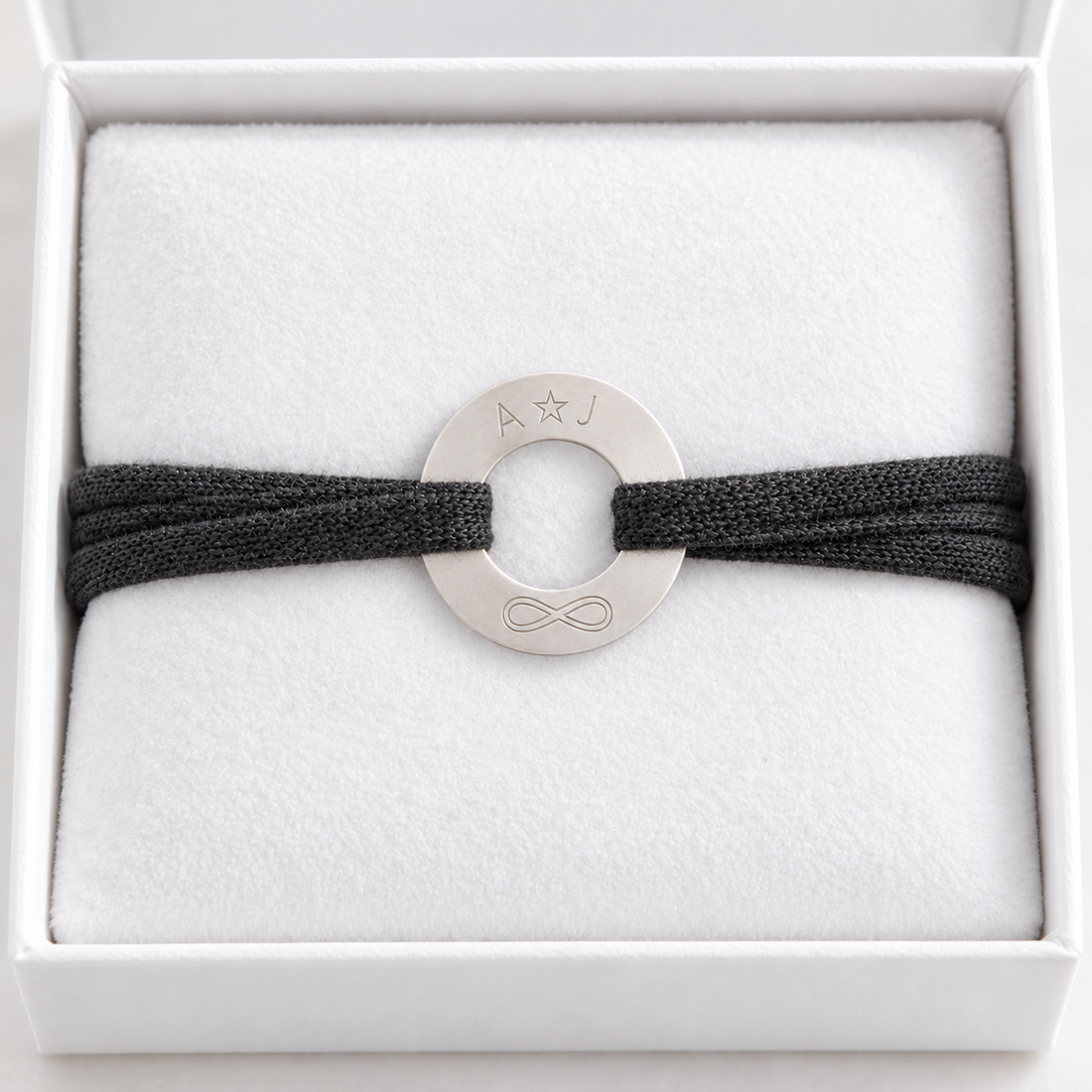 "N*FINITY" Armband groß / Deine Gravur