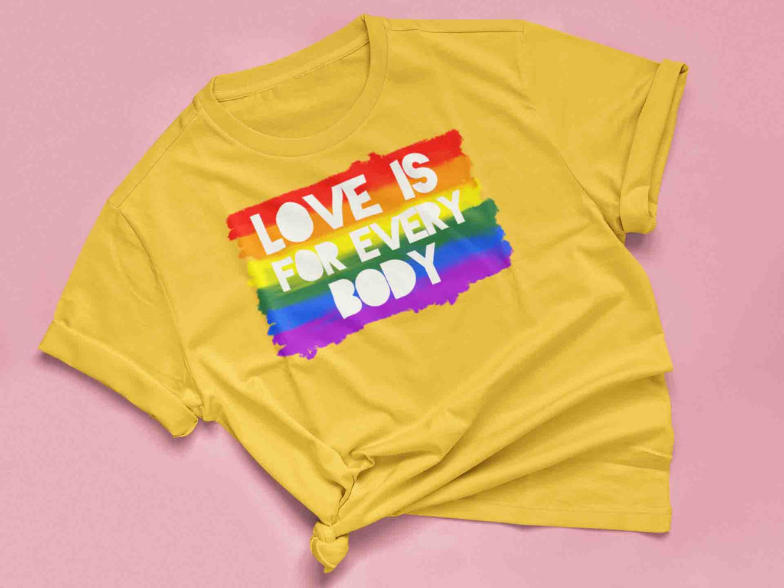 T-Shirt "LOVE IS FOR EVERYBODY"