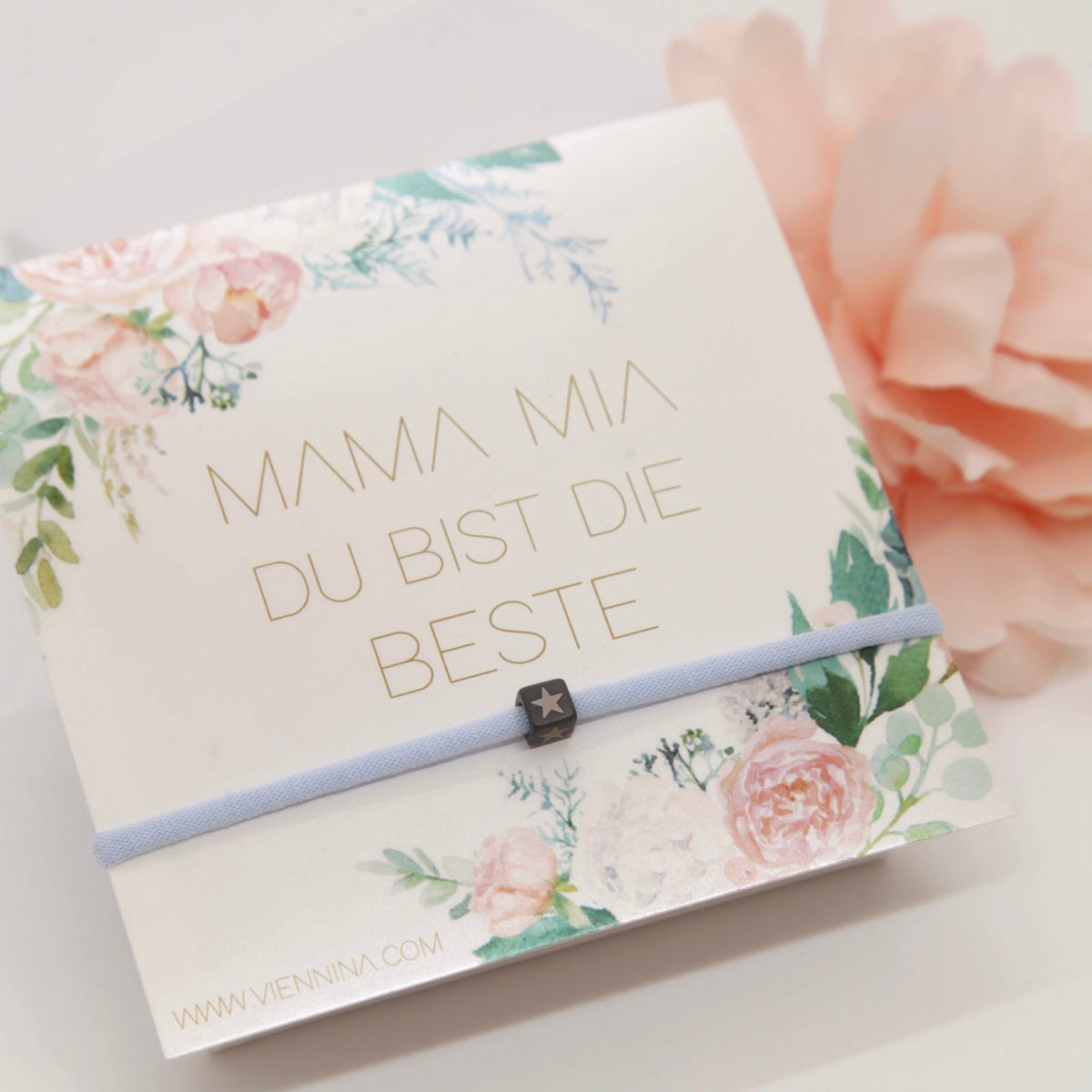 ''MAMA DU BIST MEIN ☆'' N*ITIAL