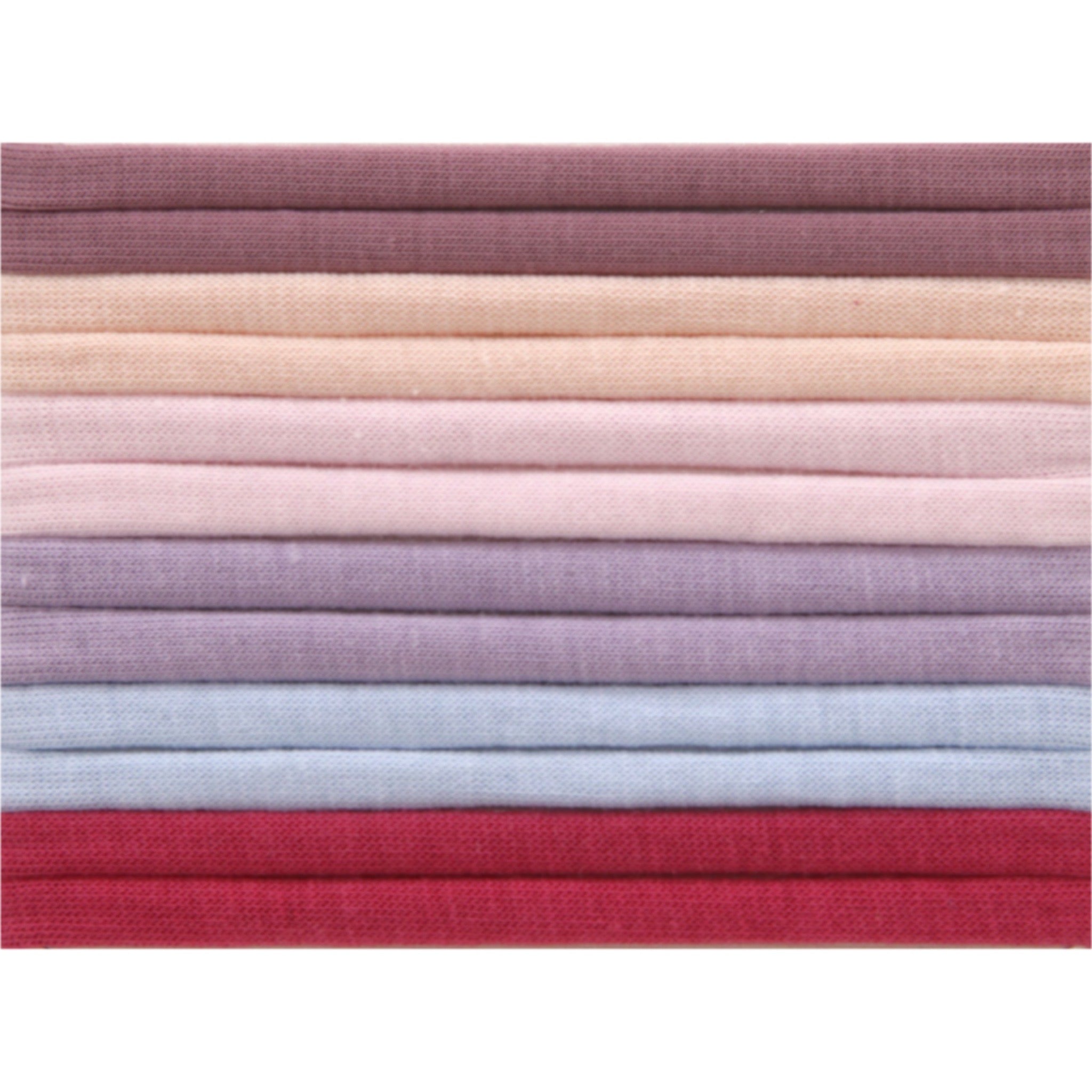 SET "MAMA, I LOVE YOU"