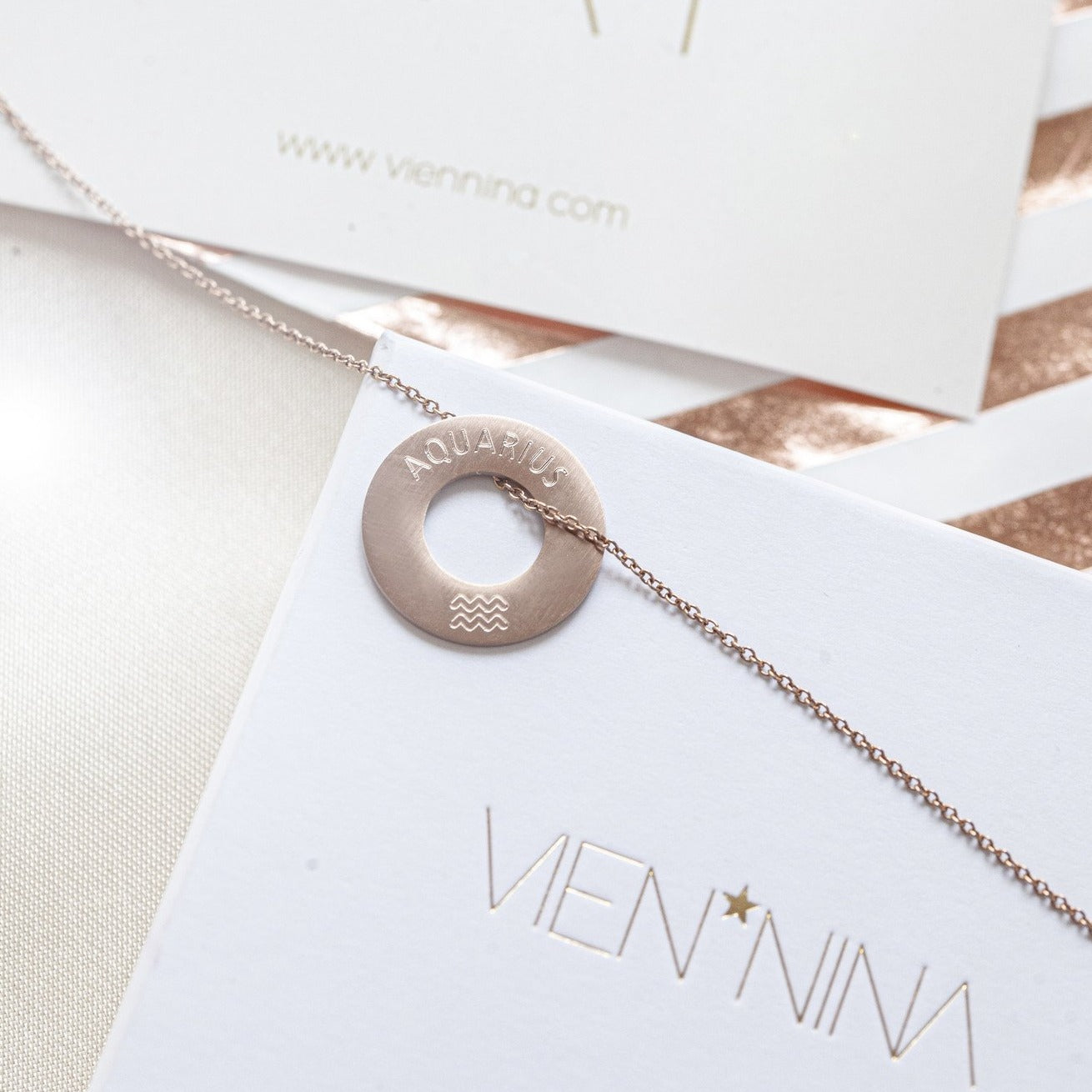 Sternzeichen N*FINITY HALSKETTE / groß